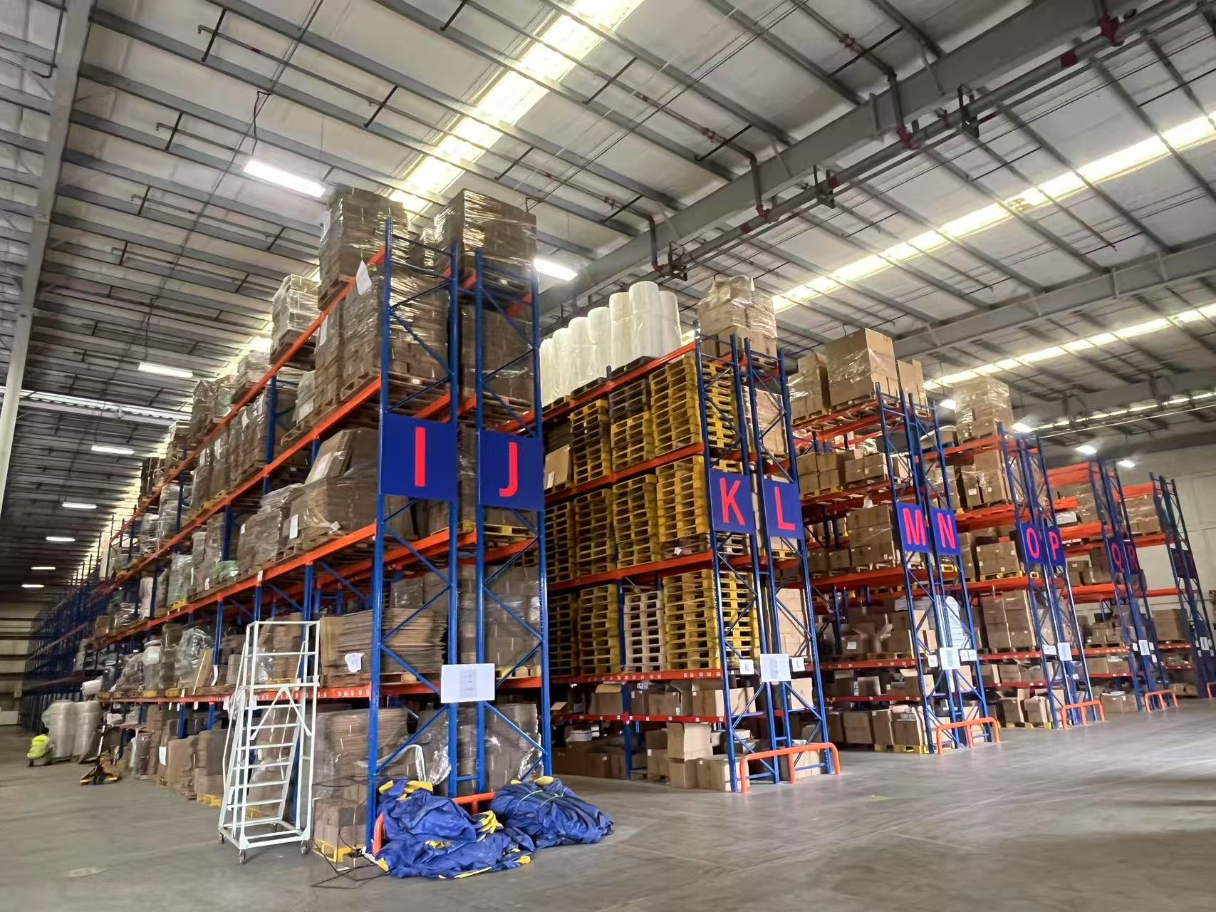 上海電商倉儲托管服務深度評測:星力云倉如何領跑行業數字化升級