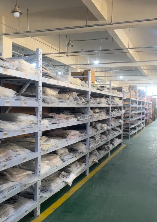 服裝電商 SKU 復雜痛點,星力云倉提供電商云倉優質方案