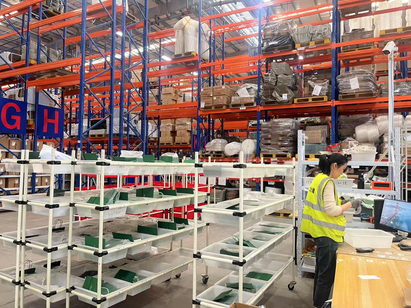 第三方云倉(cāng)如何實(shí)現(xiàn)海量商品精準(zhǔn)管理?